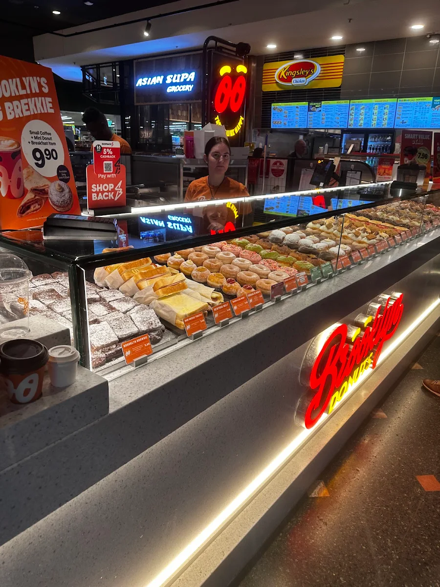 Vibe, Brooklyn Donuts Woden