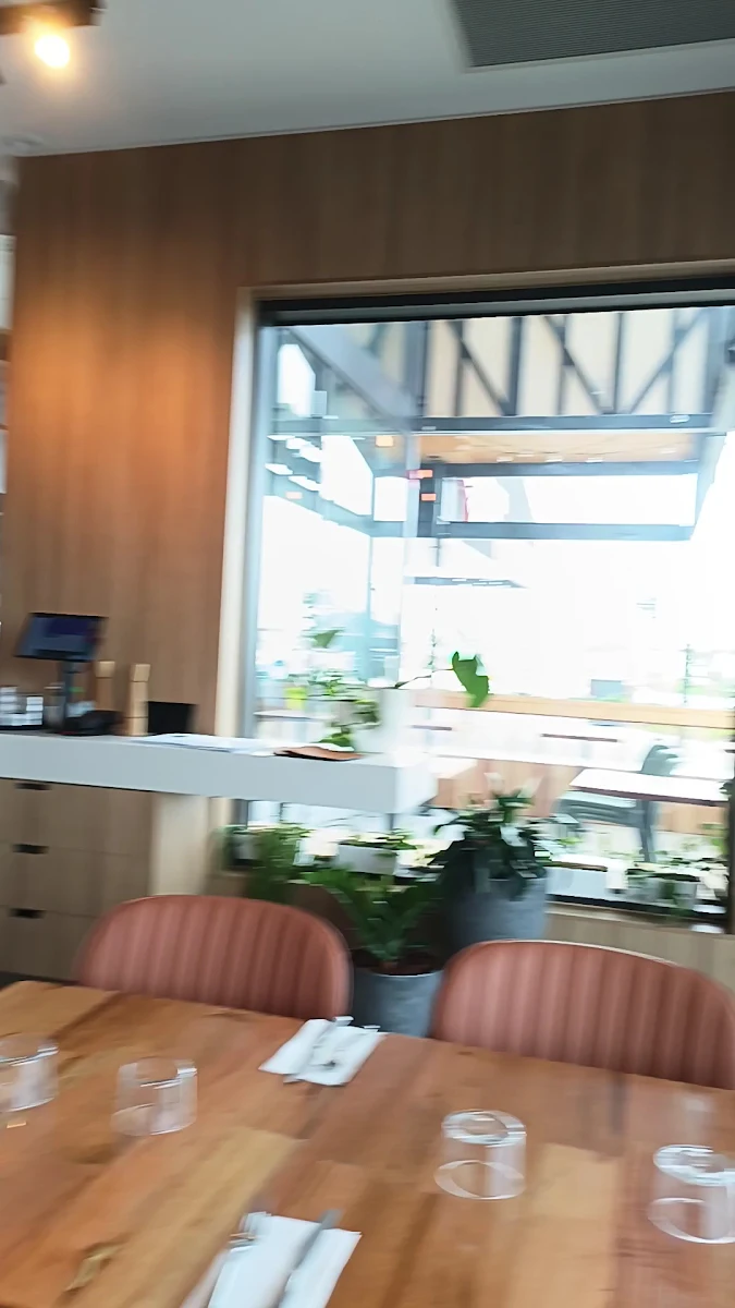 Vibe, François Eatery