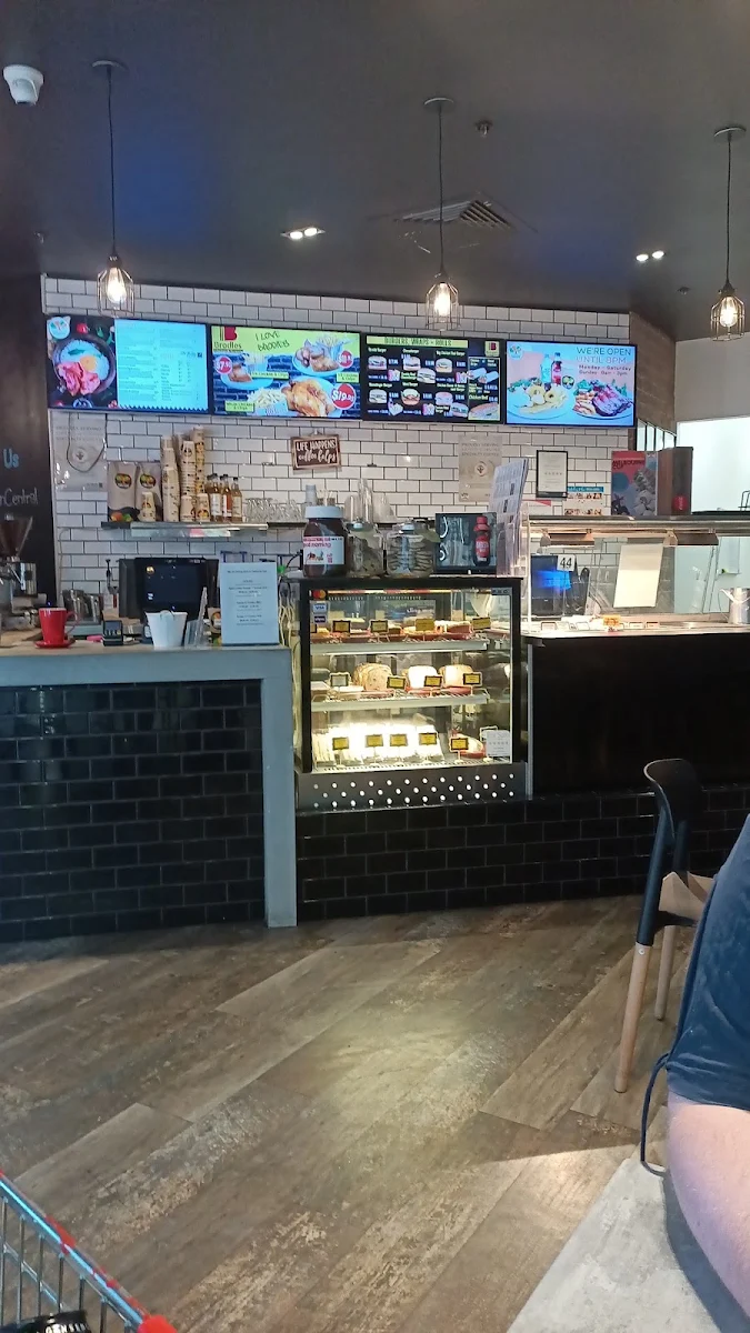 Vibe, Coolabah Cafe & Carvery Logan Central