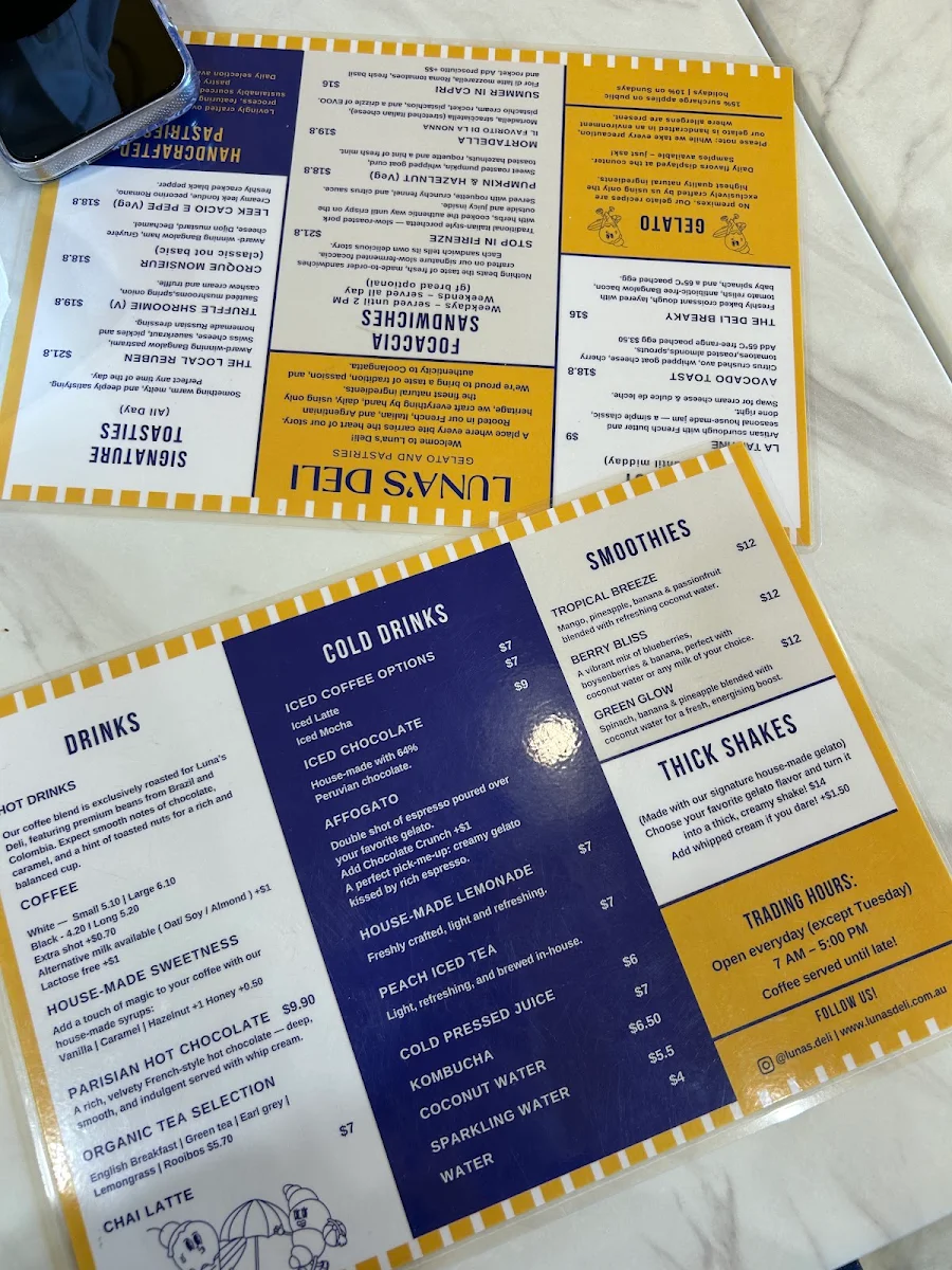 Menu, Luna's Deli