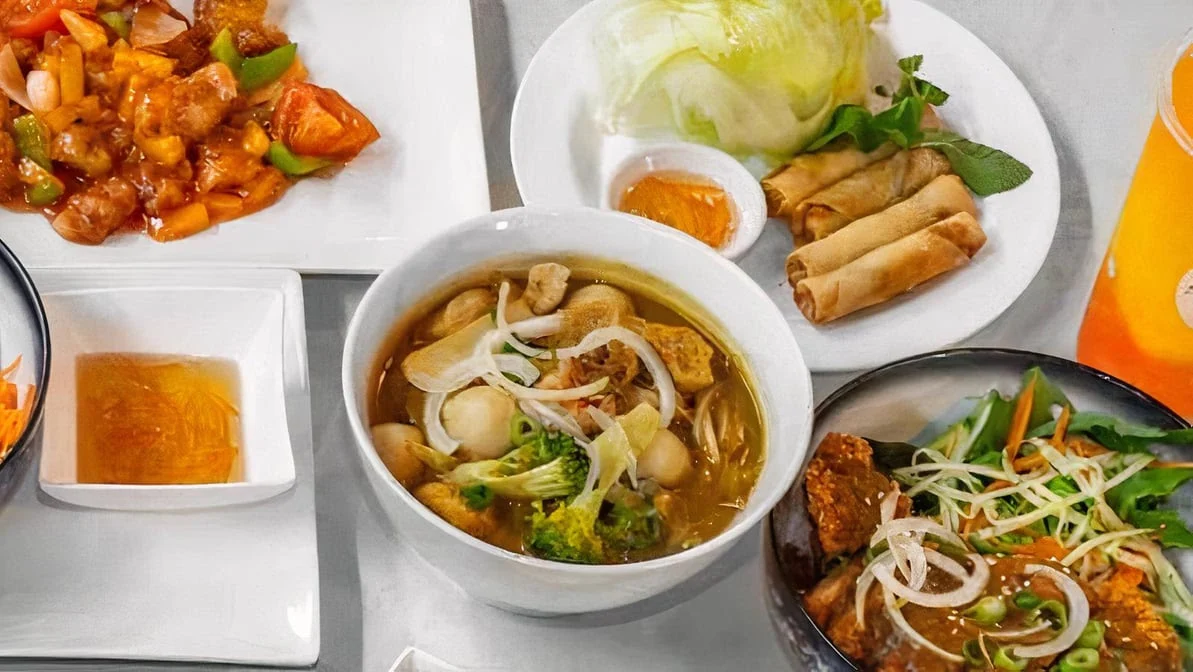 Food & drink, Sing Tao Chinese Restaurant