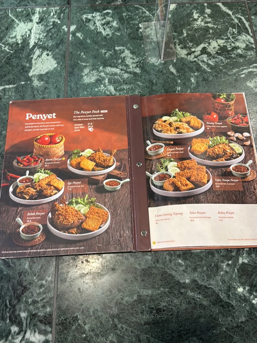 Menu, Ayam Penyet Ria