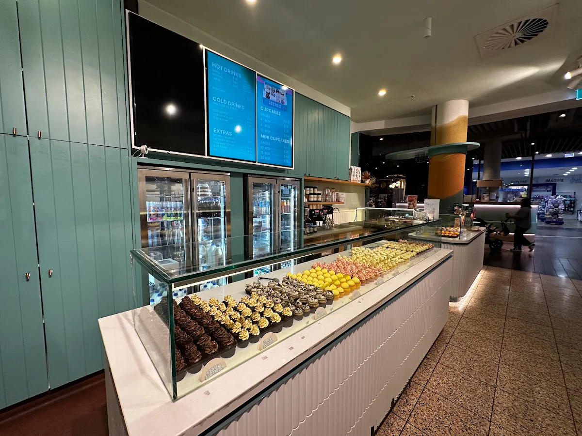 Vibe, Cupcake Central Highpoint