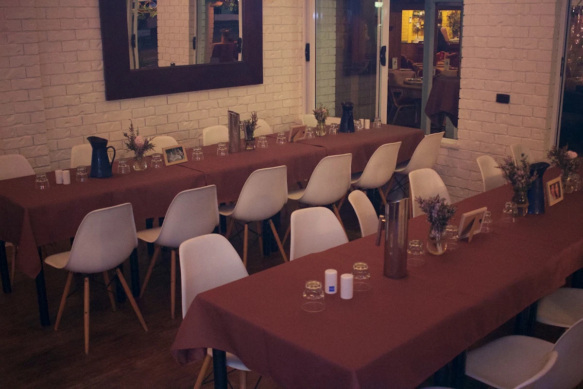 Vibe, Quysine Tapas - Bar and Restaurant