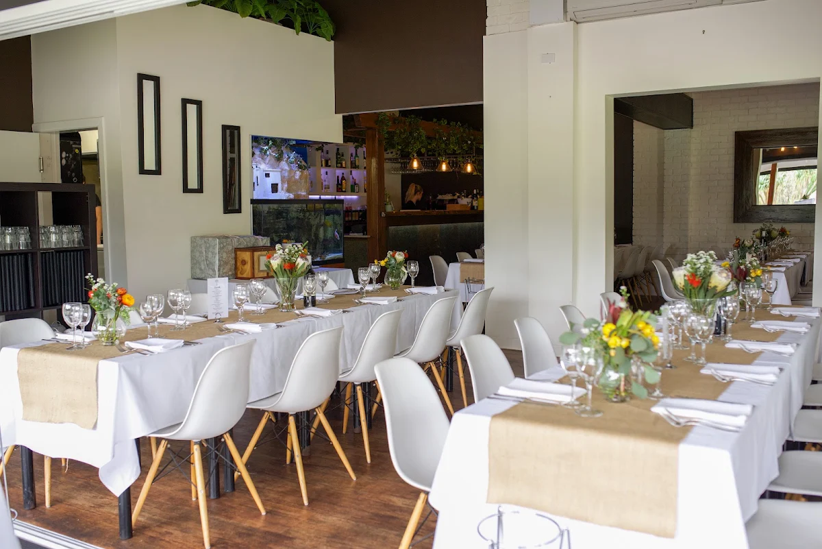 Vibe, Quysine Tapas - Bar and Restaurant