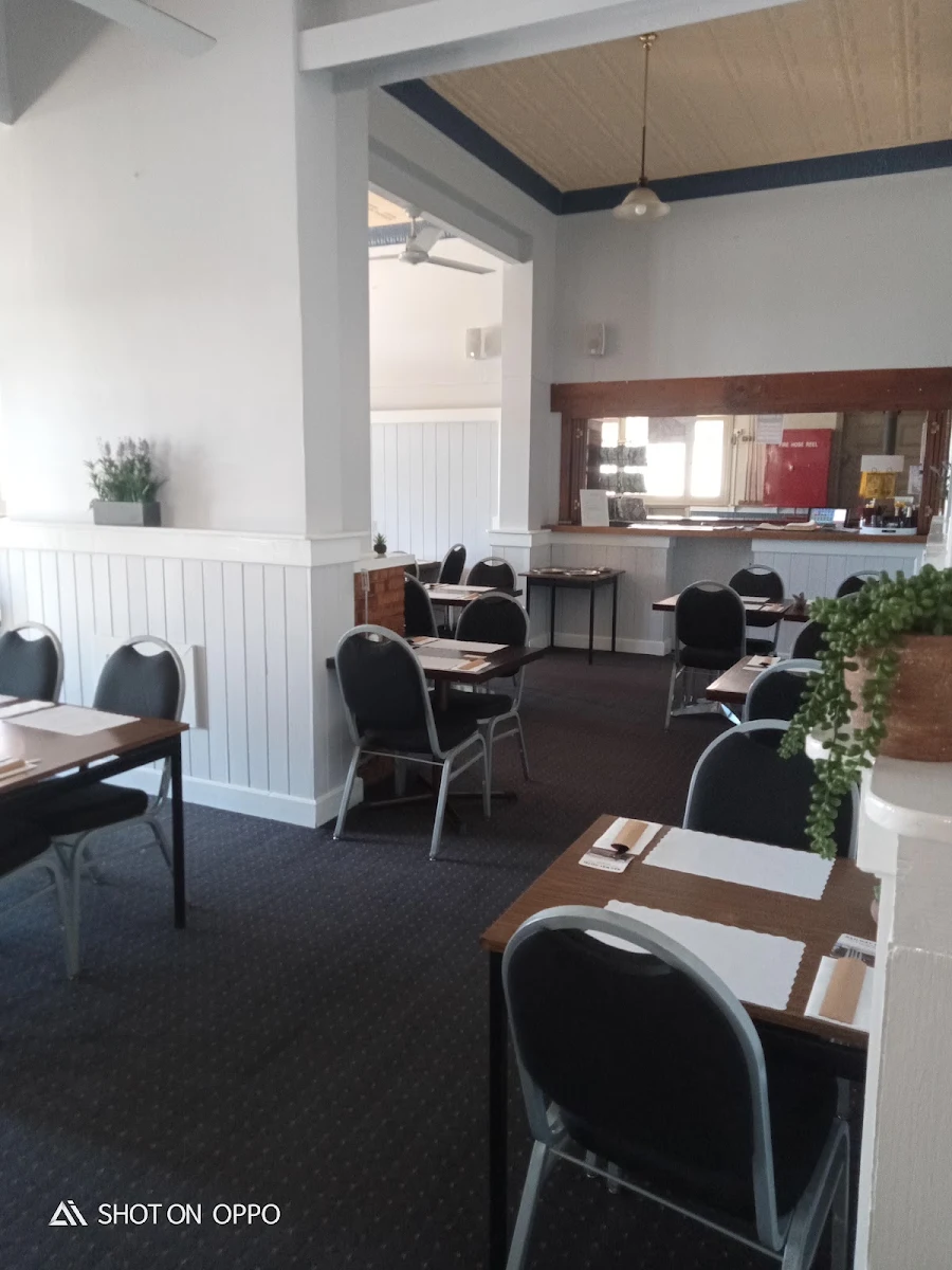Vibe, Railway Hotel Boort
