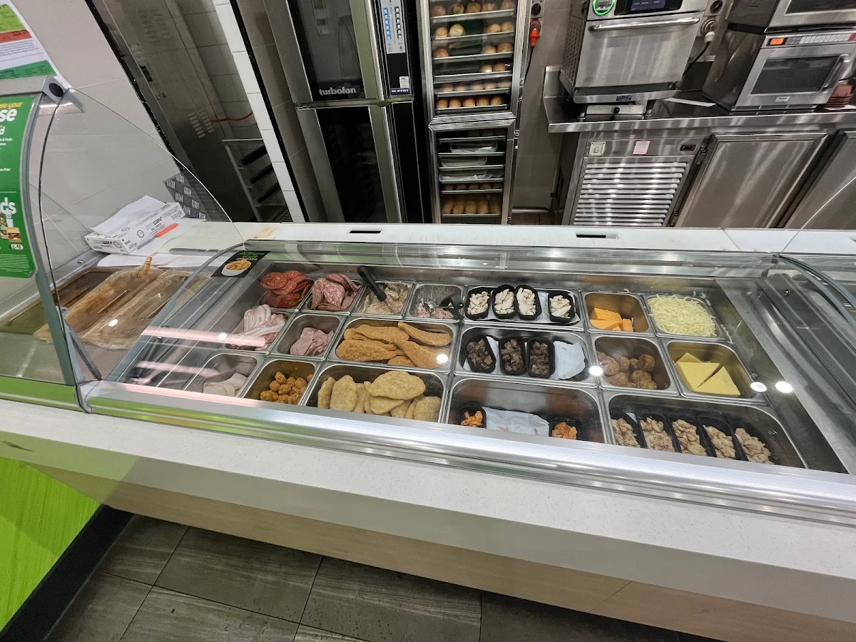 Vibe, Subway Moe