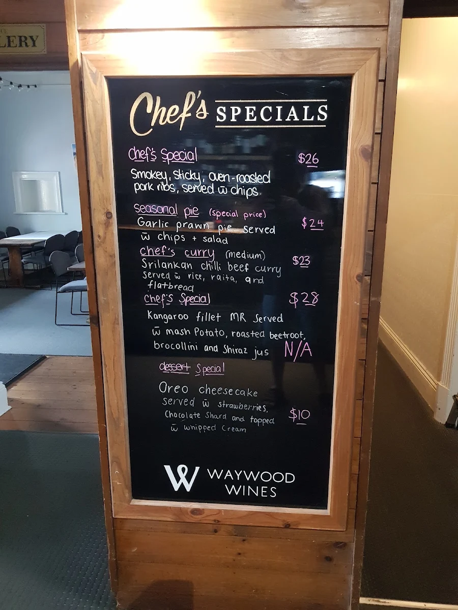 Menu, Old Bush Inn