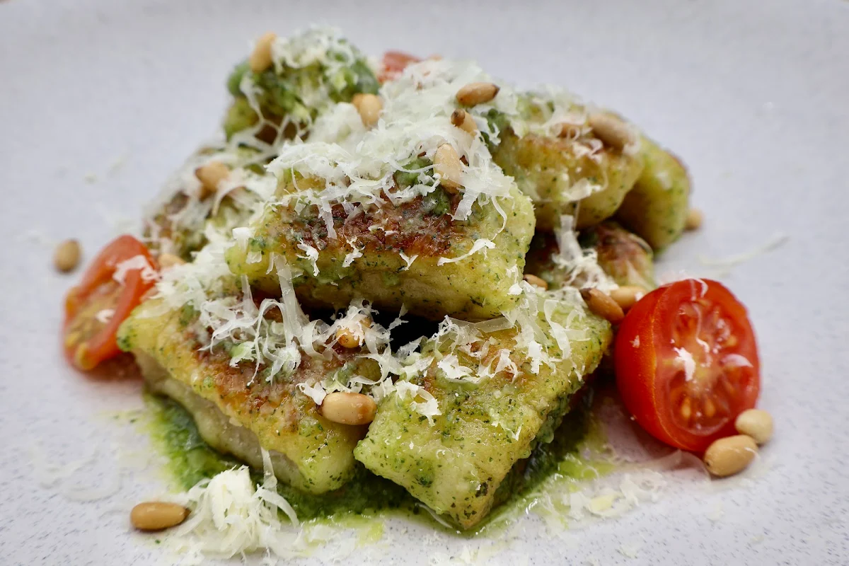 Food & drink photo 1
