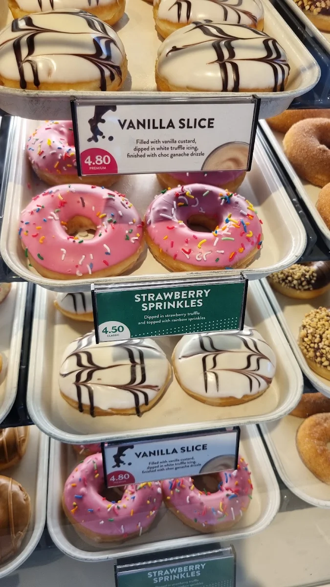 Menu, Krispy Kreme Coomera