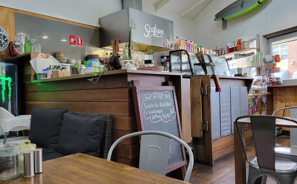 Vibe, Seafoam Cafe