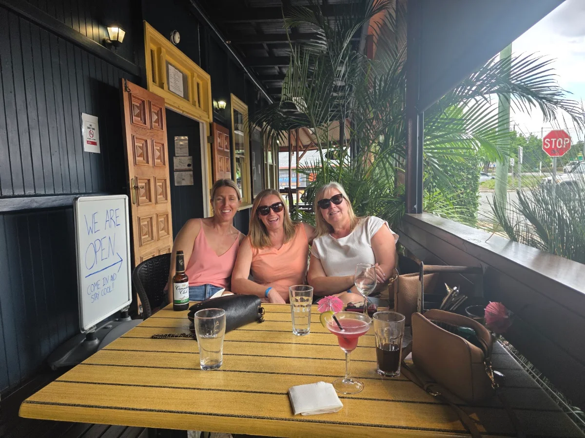 Vibe, Woodford Garden Bistro