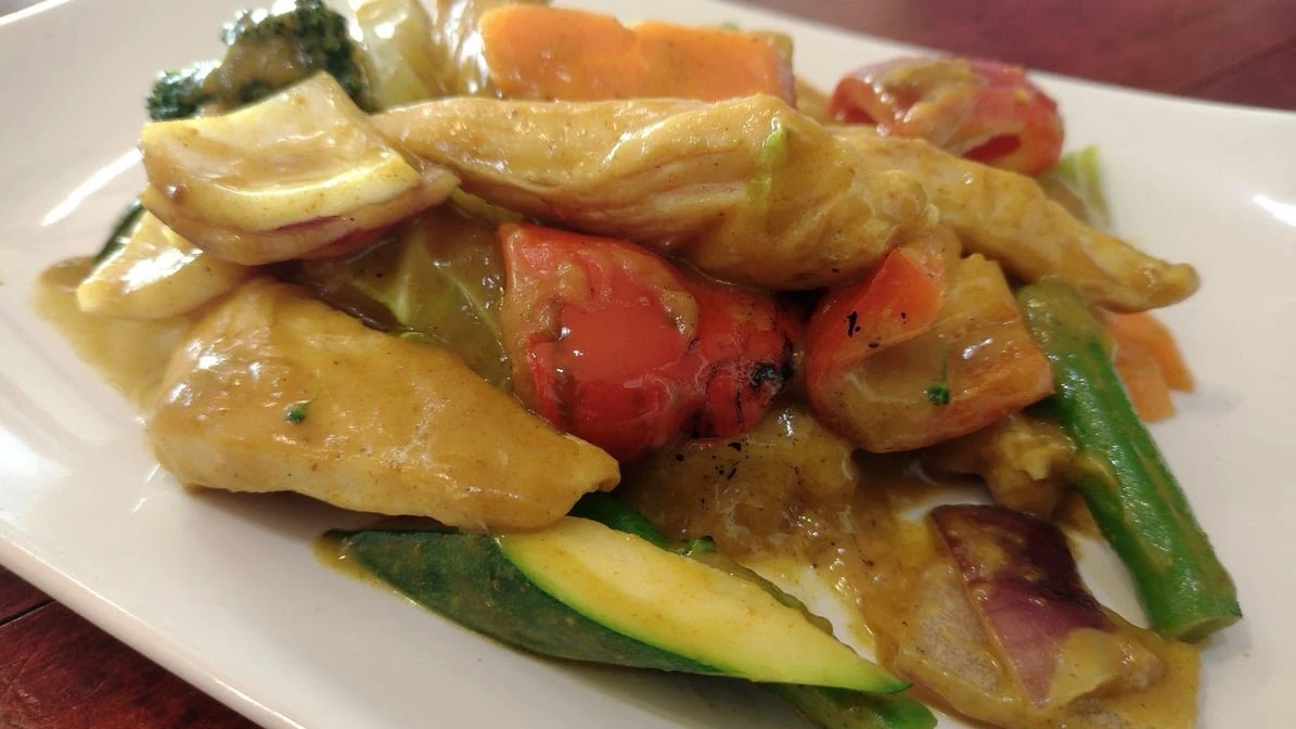 Food & drink, August Moon Chinese Food