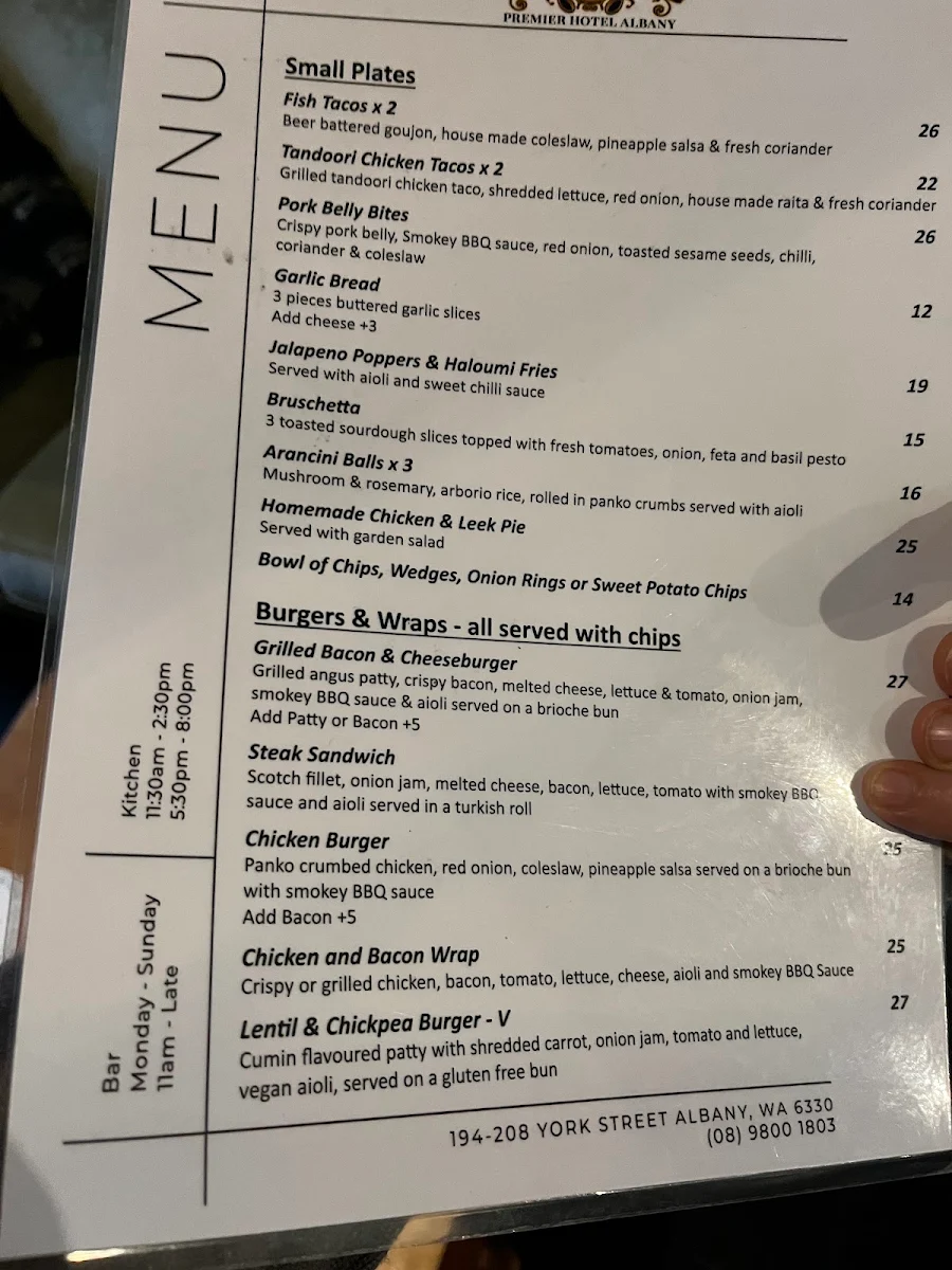 Menu, Premier Hotel Albany