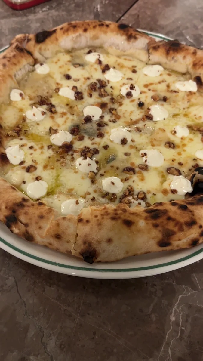Food & drink, Regina La Pizzeria