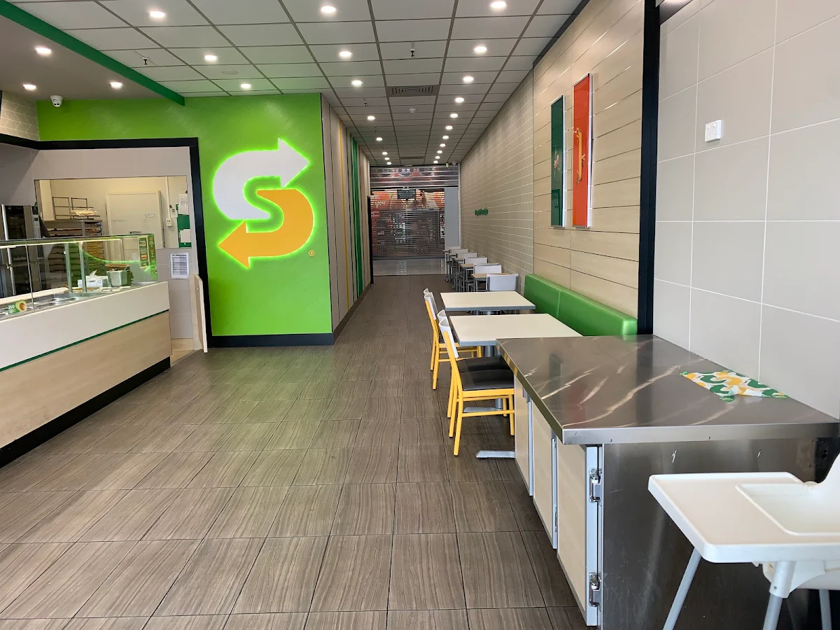 Vibe, Subway The Vale Shopping Centre