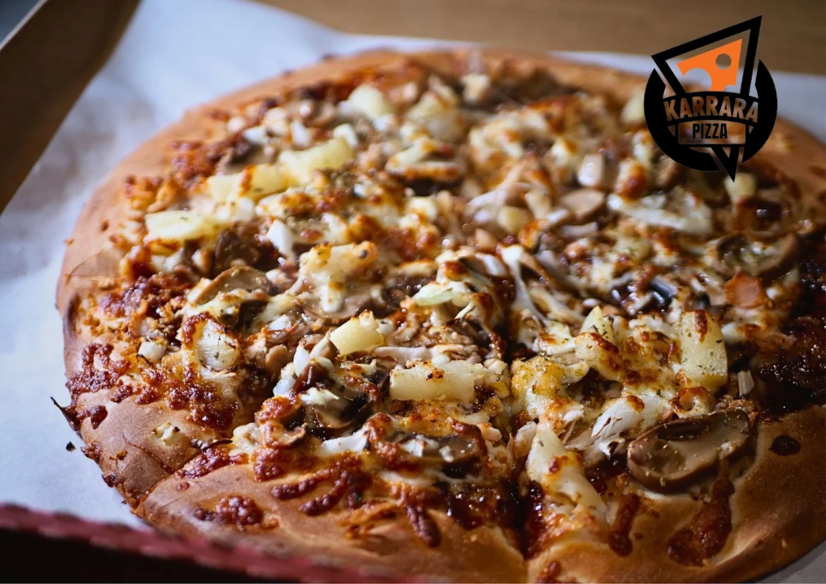 Food & drink, Karrara Pizza