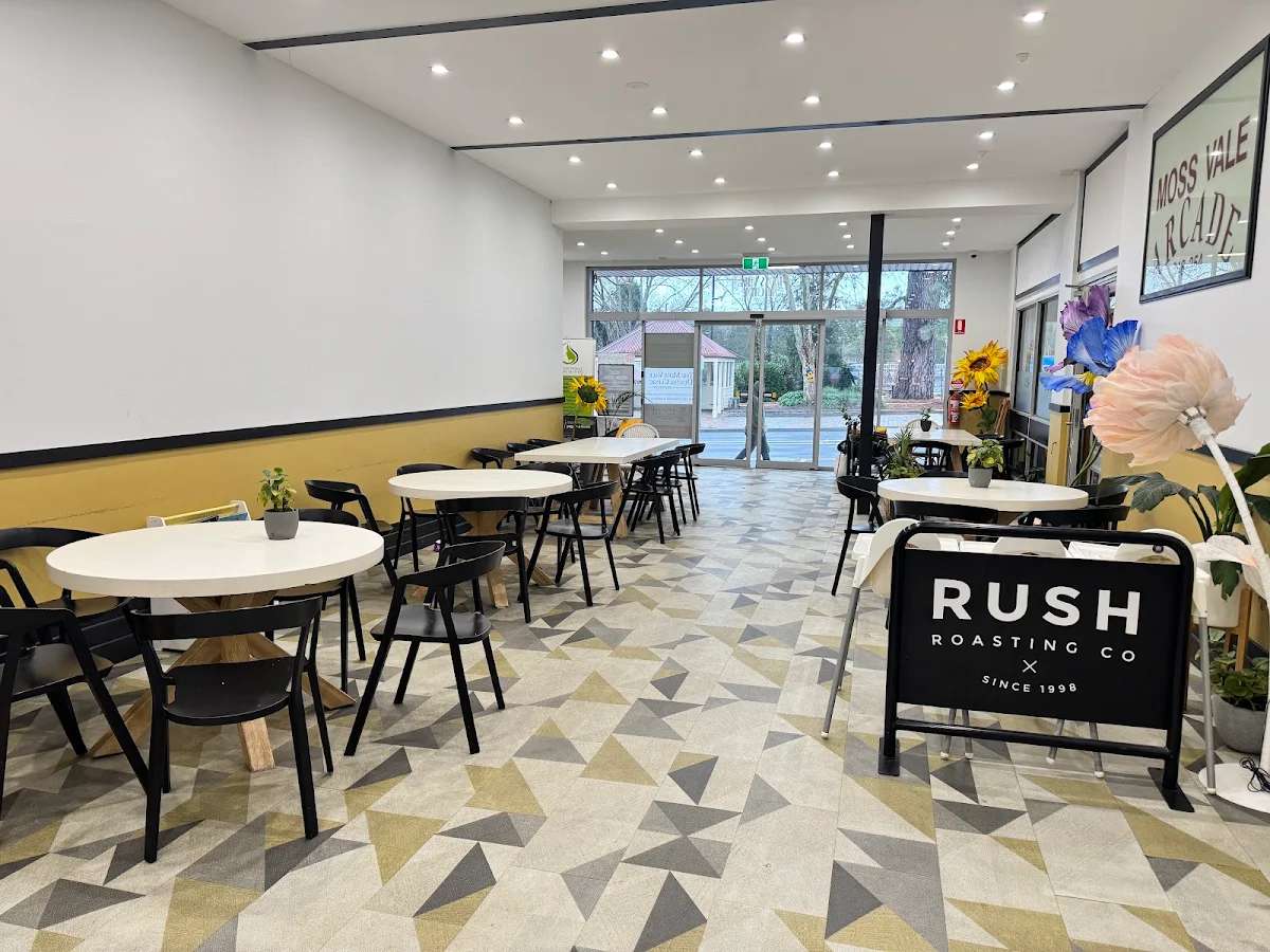 Vibe, Busy Bee Kitchen