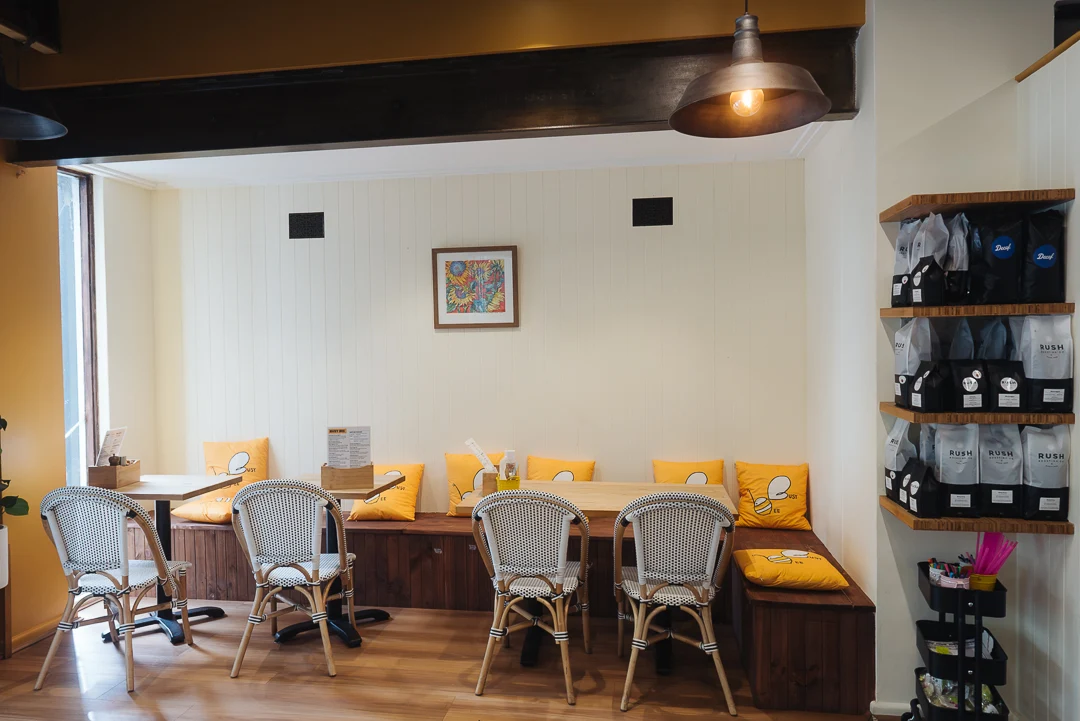 Vibe, Busy Bee Kitchen