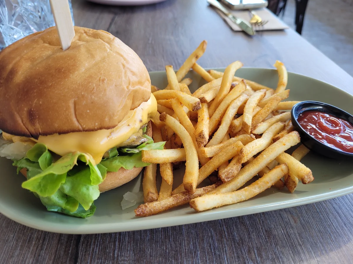 Food & drink, Metro Coffee Burleigh