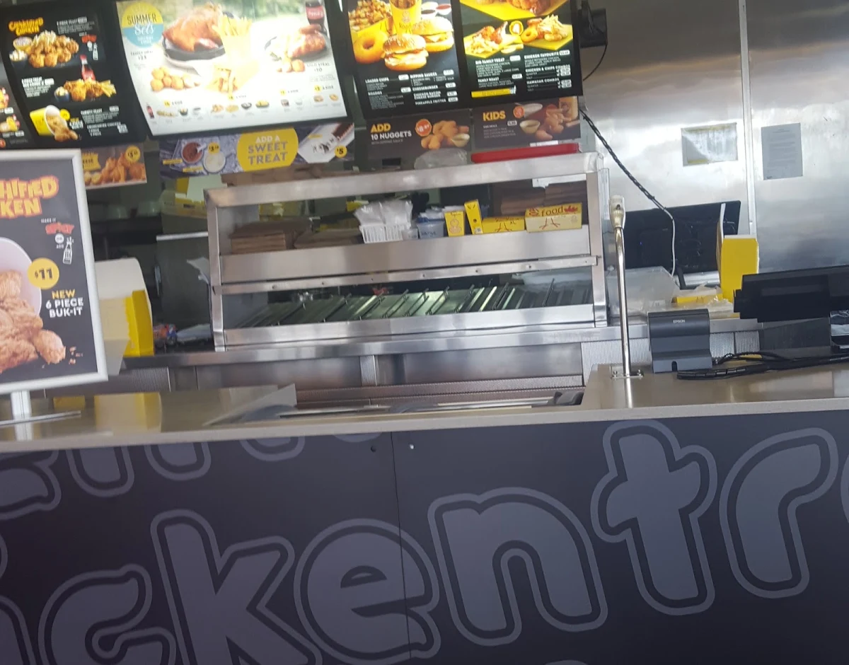 Menu, Chicken Treat Eaton