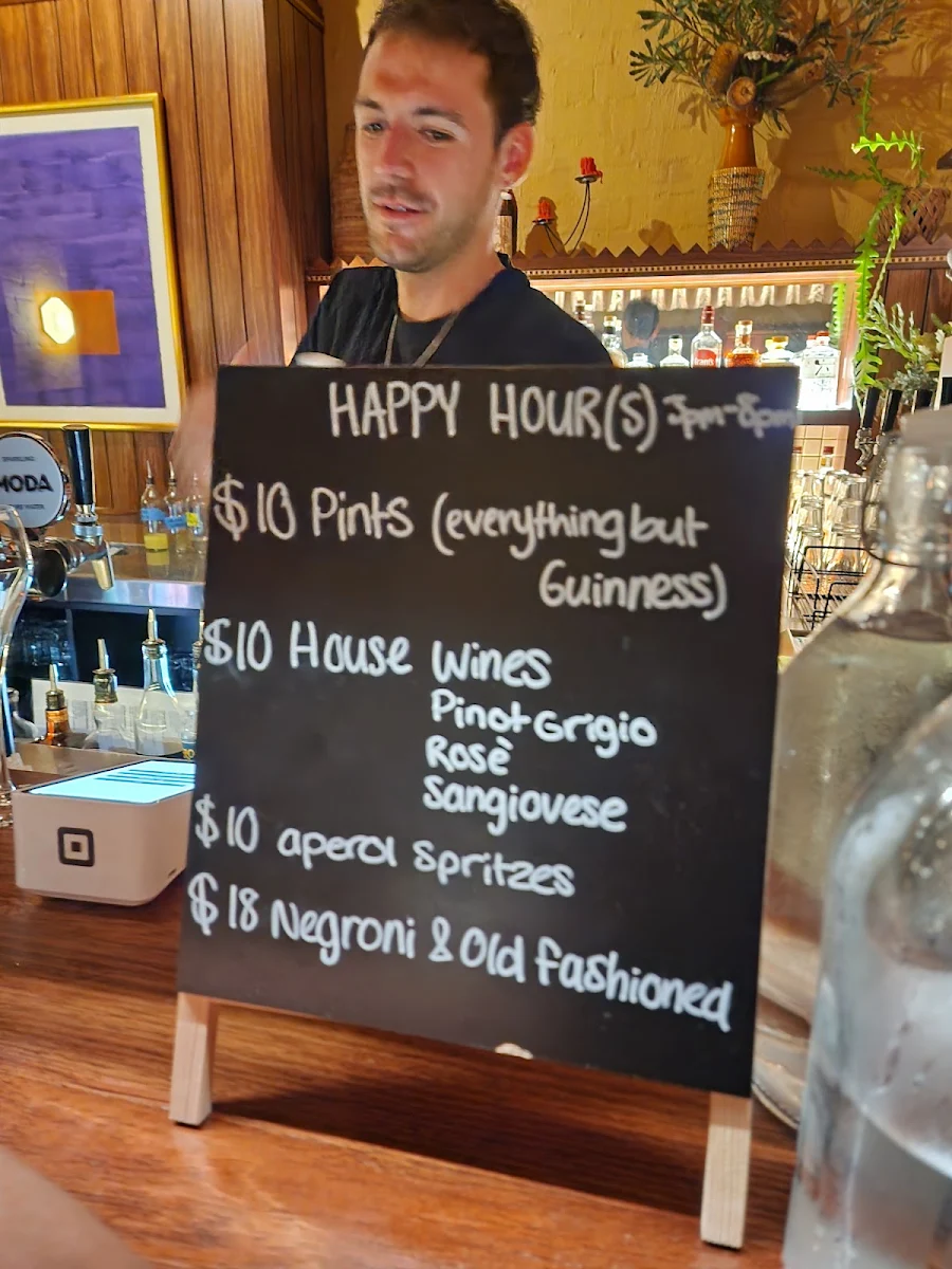 Menu, Jacket Bar