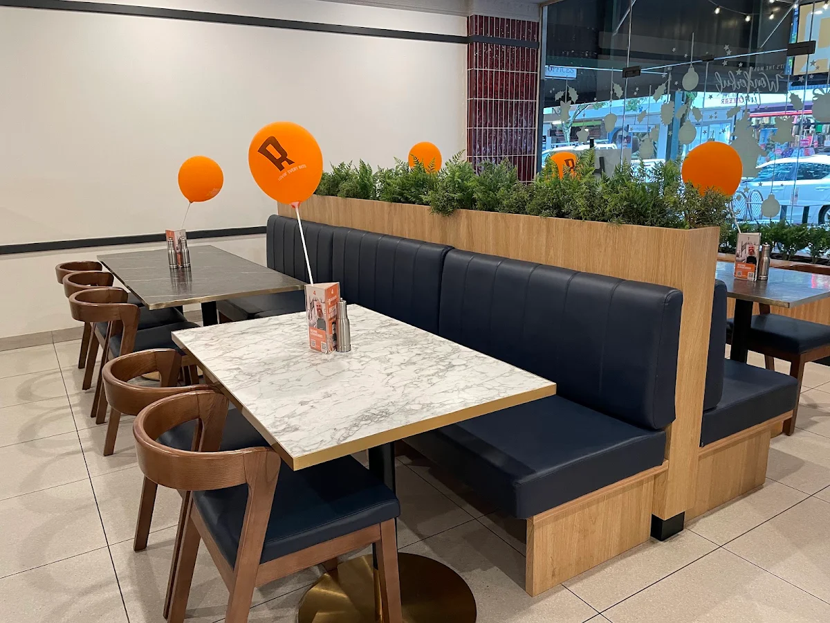 Vibe, RASHAYS - Wagga Wagga