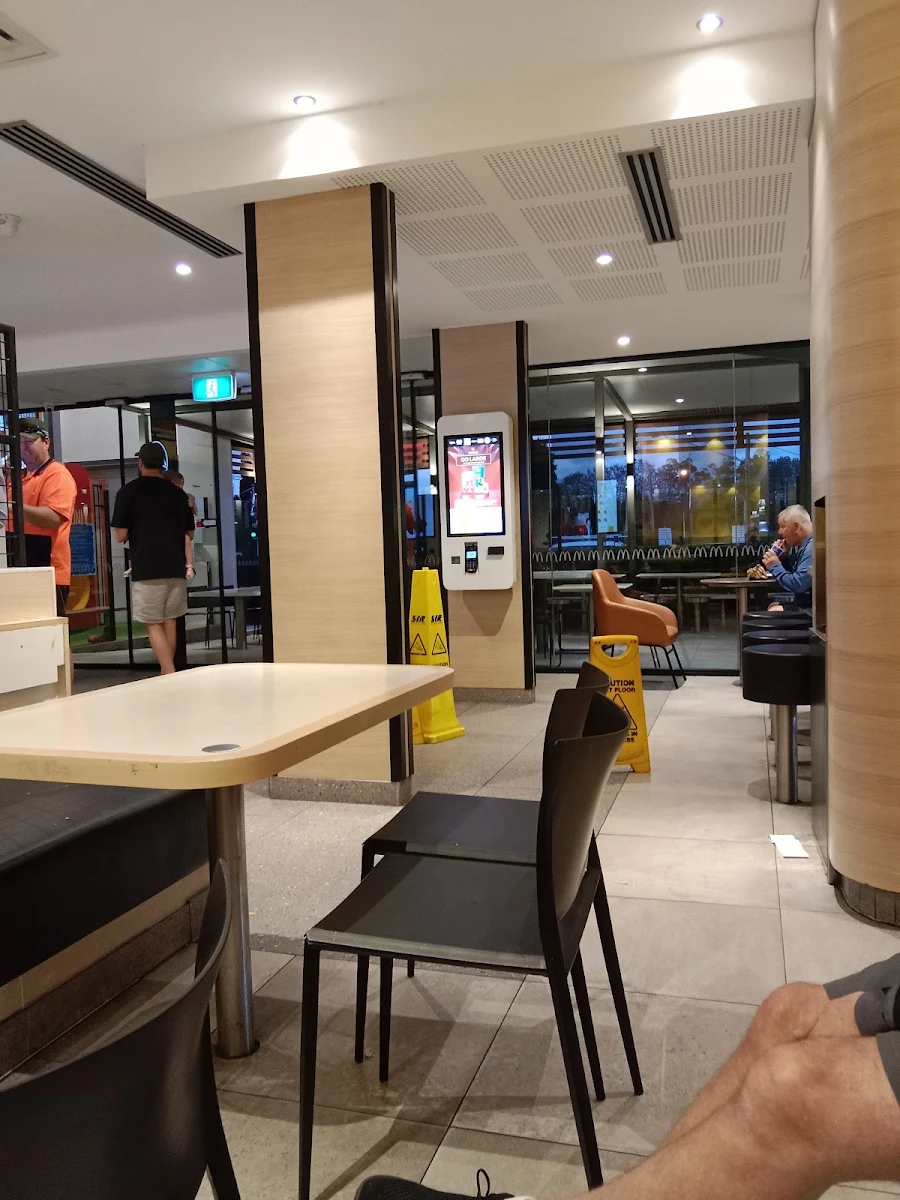 Vibe, McDonald's Heatherbrae