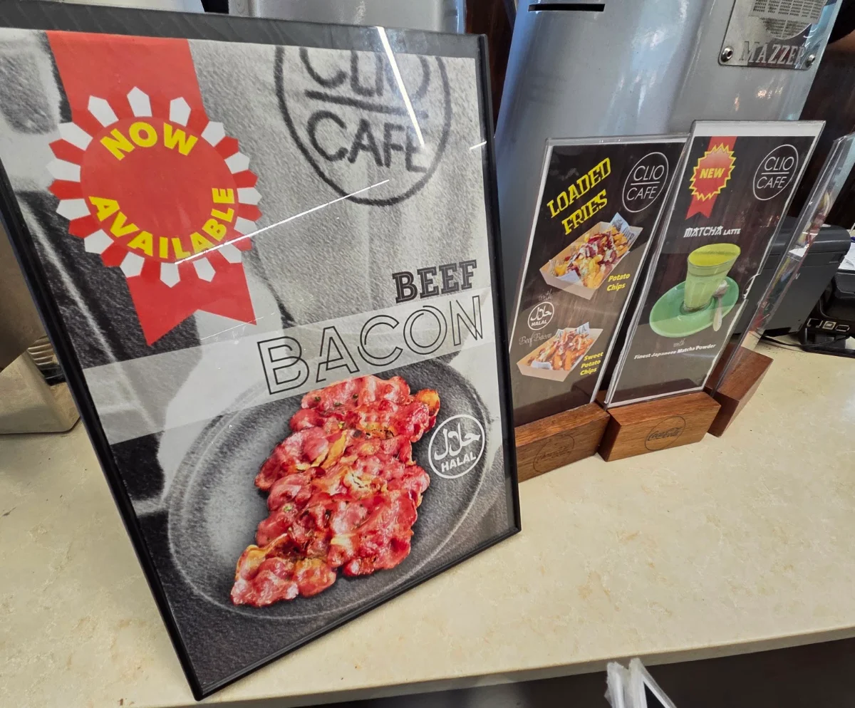 Menu, Clio Café