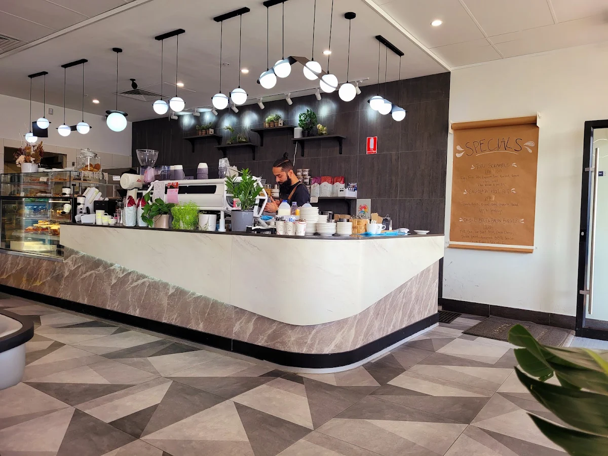 Vibe, Black & White Espresso In Lanyon
