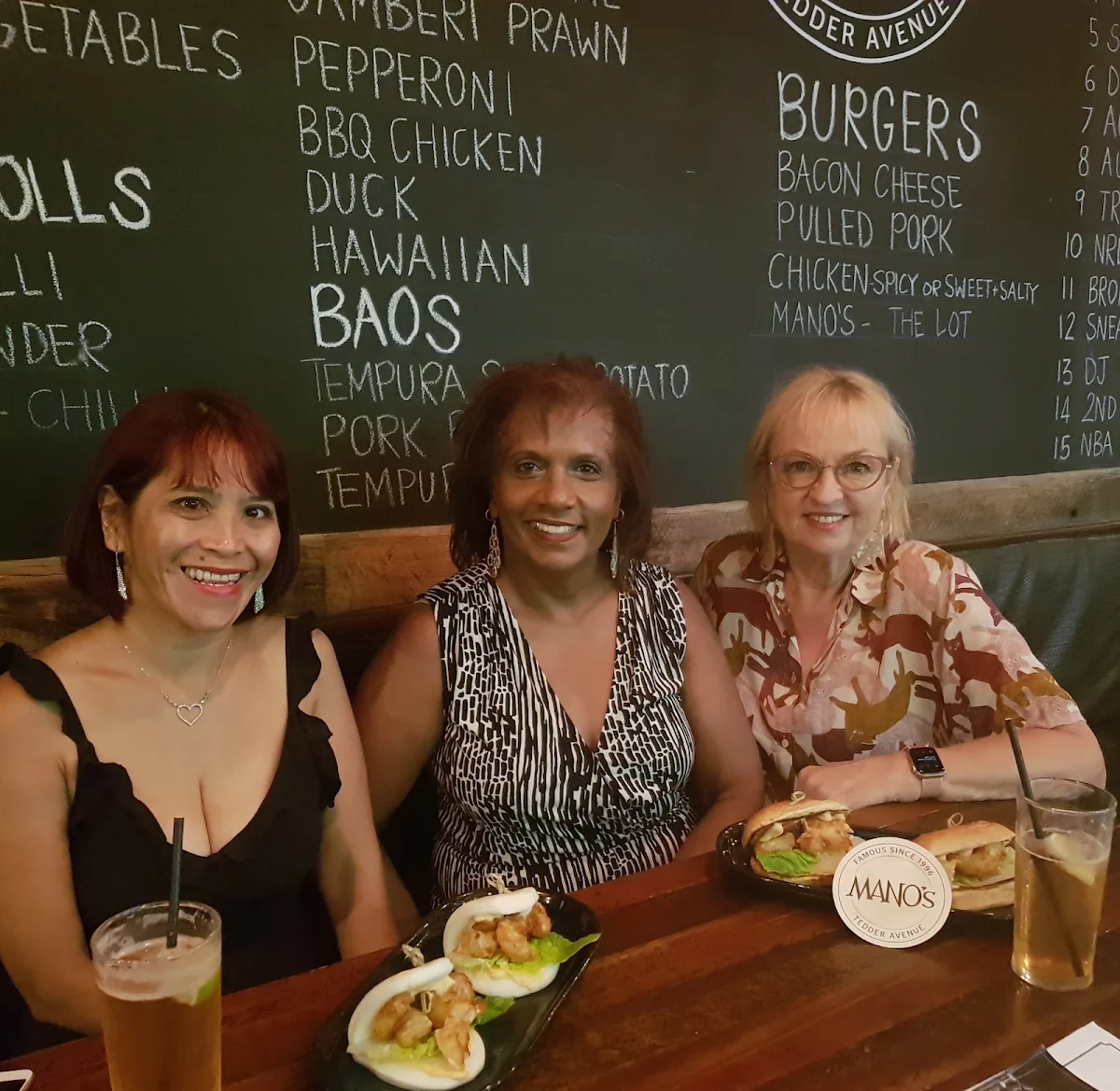 Menu, Mano's Tedder Avenue