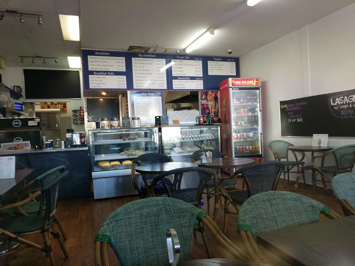 Vibe, Grand Boulevard Cafe
