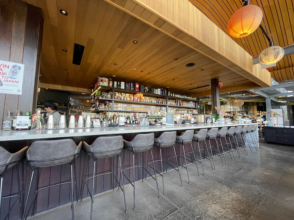 Vibe, Mad Asian Kitchen And Bar