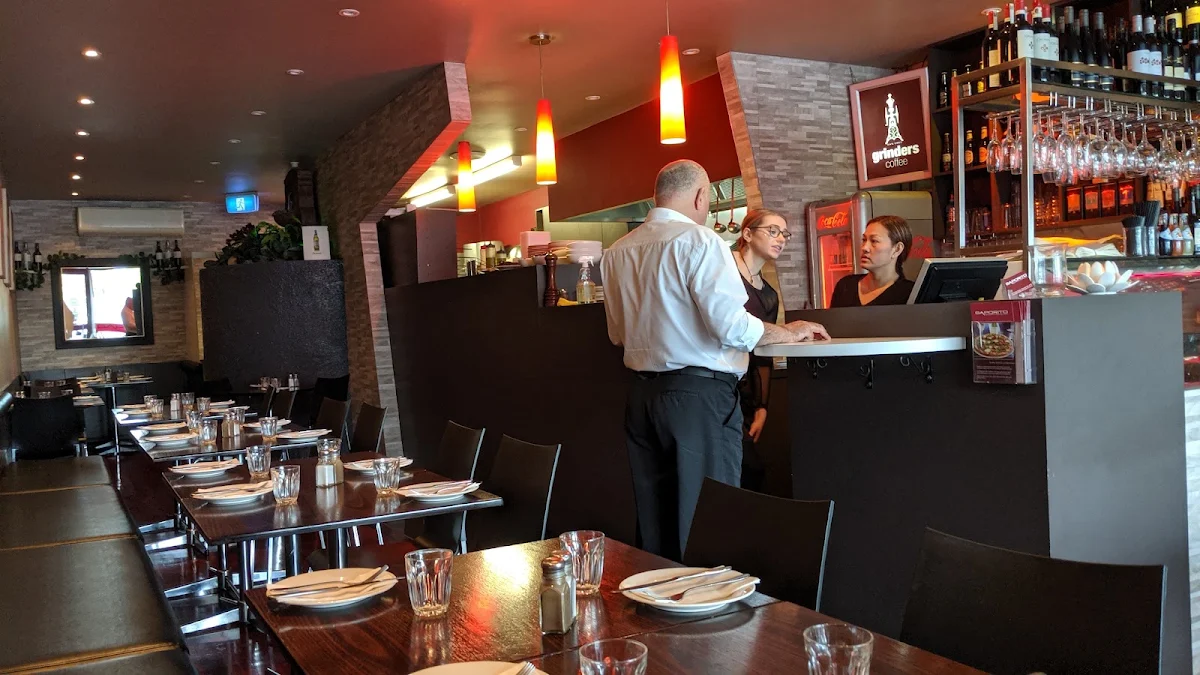 Vibe, Saporito Restaurant