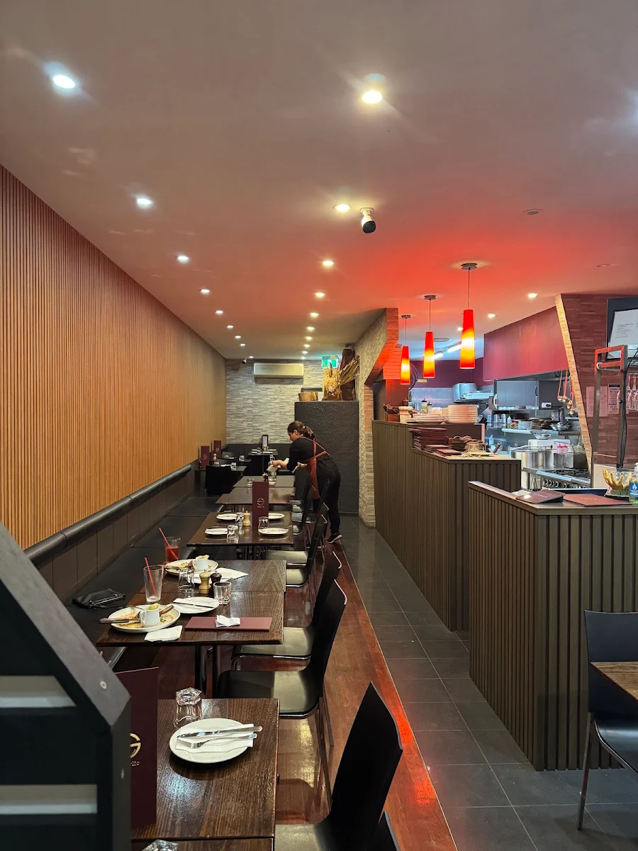 Vibe, Saporito Restaurant