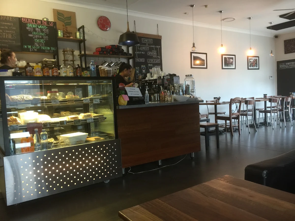 Vibe, Shorties Espresso Bar
