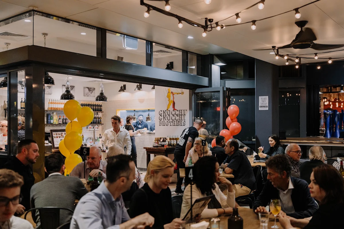 Vibe, Gnocchi Gnocchi Brothers, South Bank