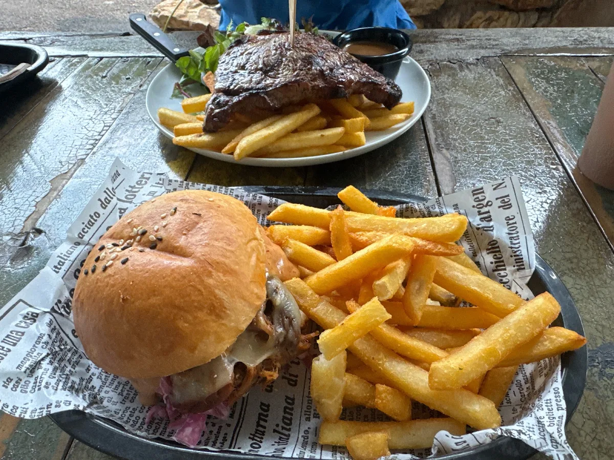 Food & drink photo 3