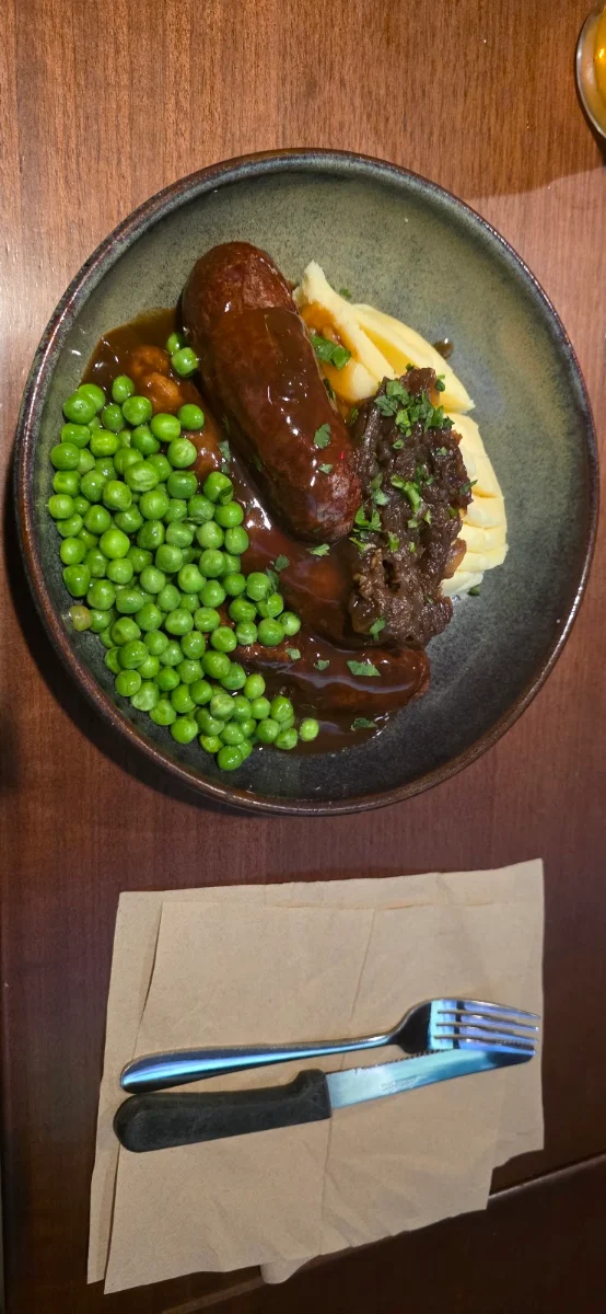 Food & drink, The Office Hotel