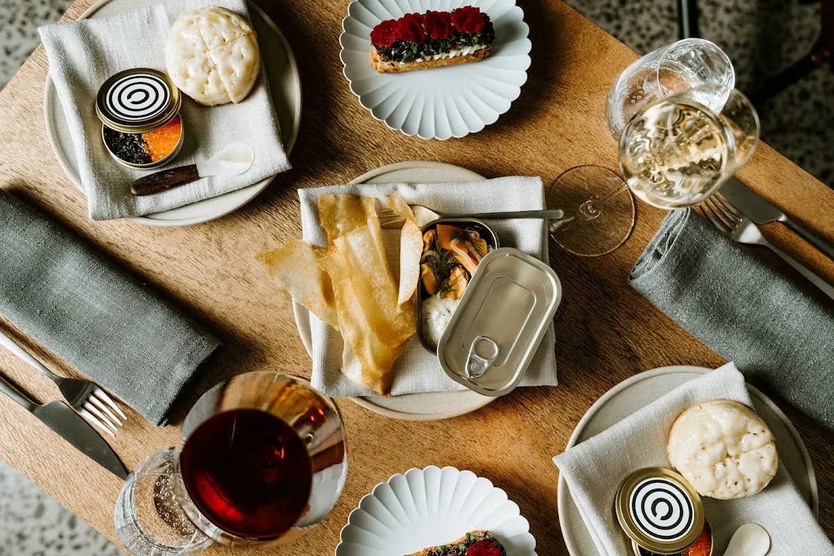 Food & drink, Circl