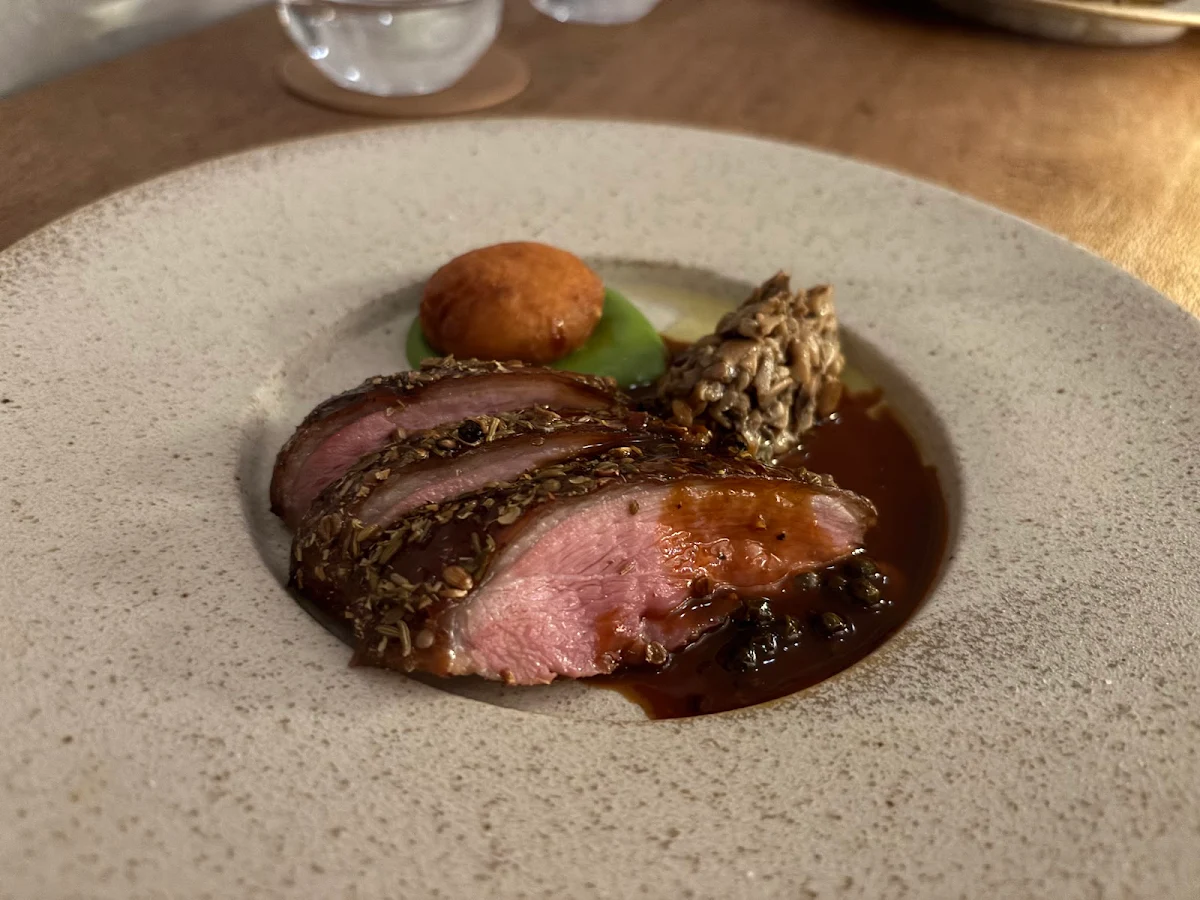 Food & drink, Circl