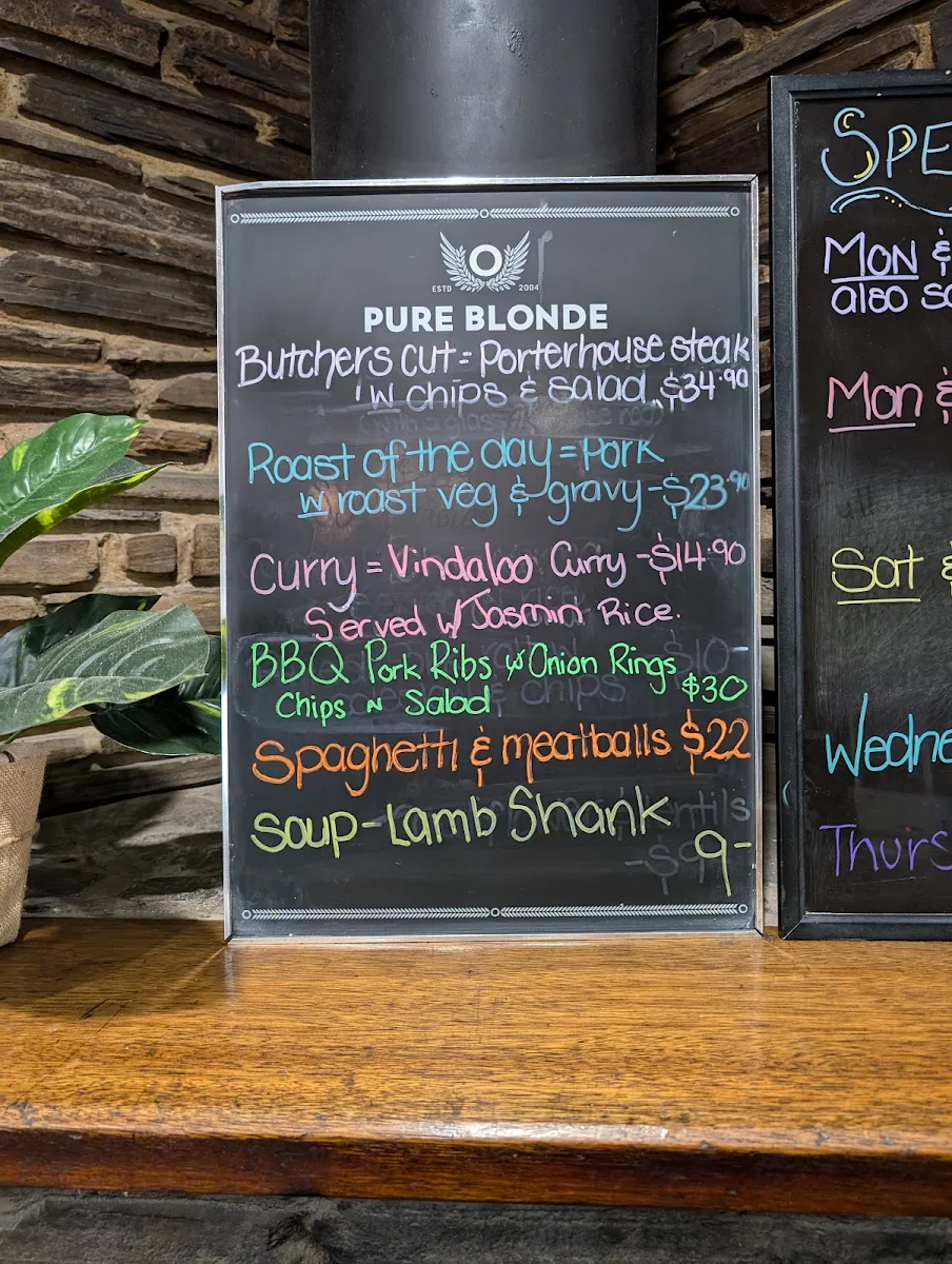 Menu, Alma Hotel