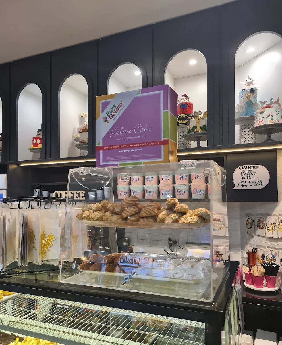 Vibe, The Cake Gallery Casula