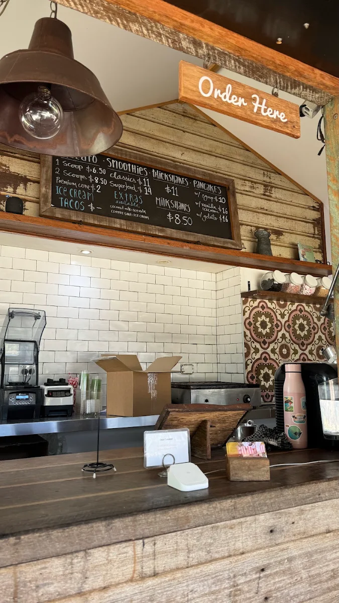 Menu, BAYLATO Byron Bay