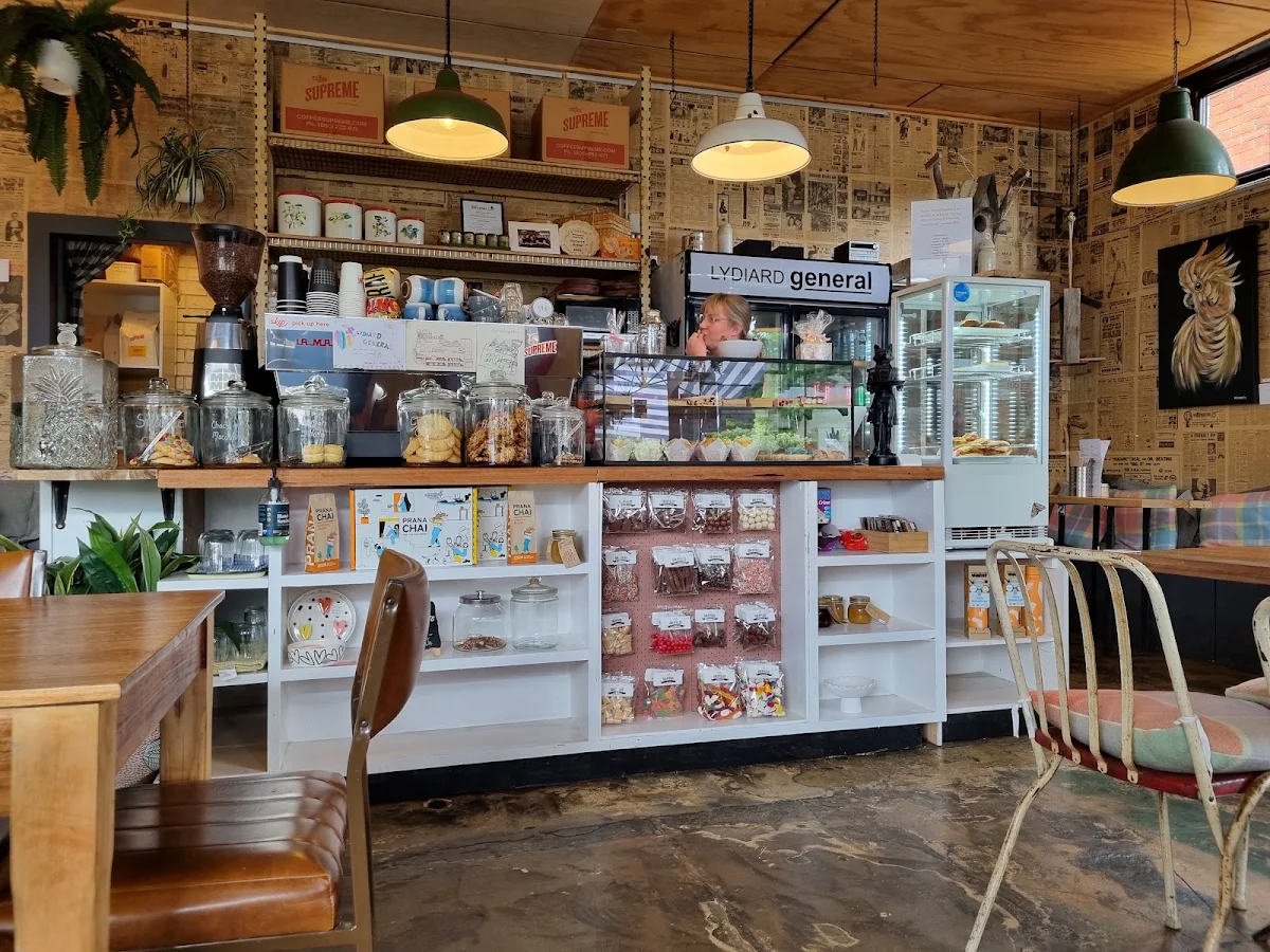 Vibe, Lydiard General Cafe & Diner