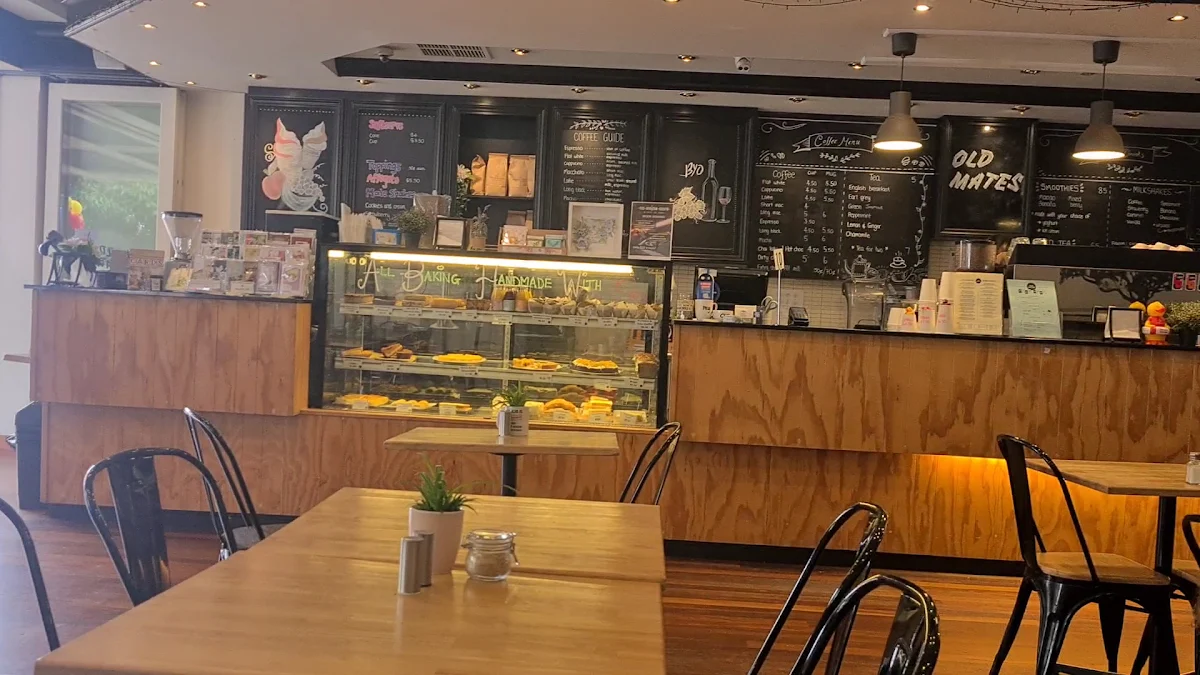 Vibe, Old Mates Cafe