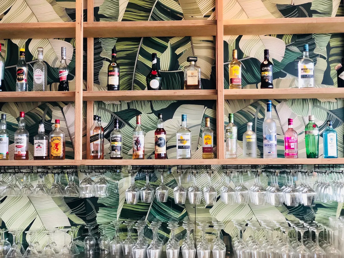 Vibe, The Surfers Paradise Beach Cafe