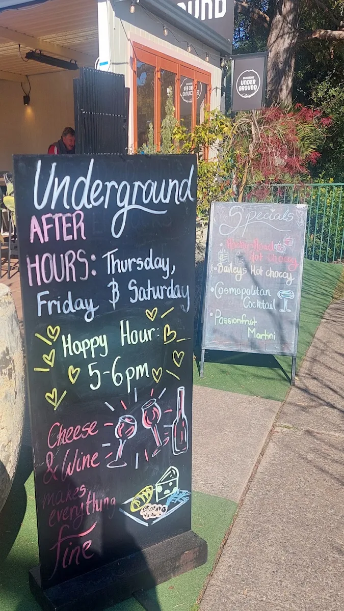 Menu, Glenbrook Underground