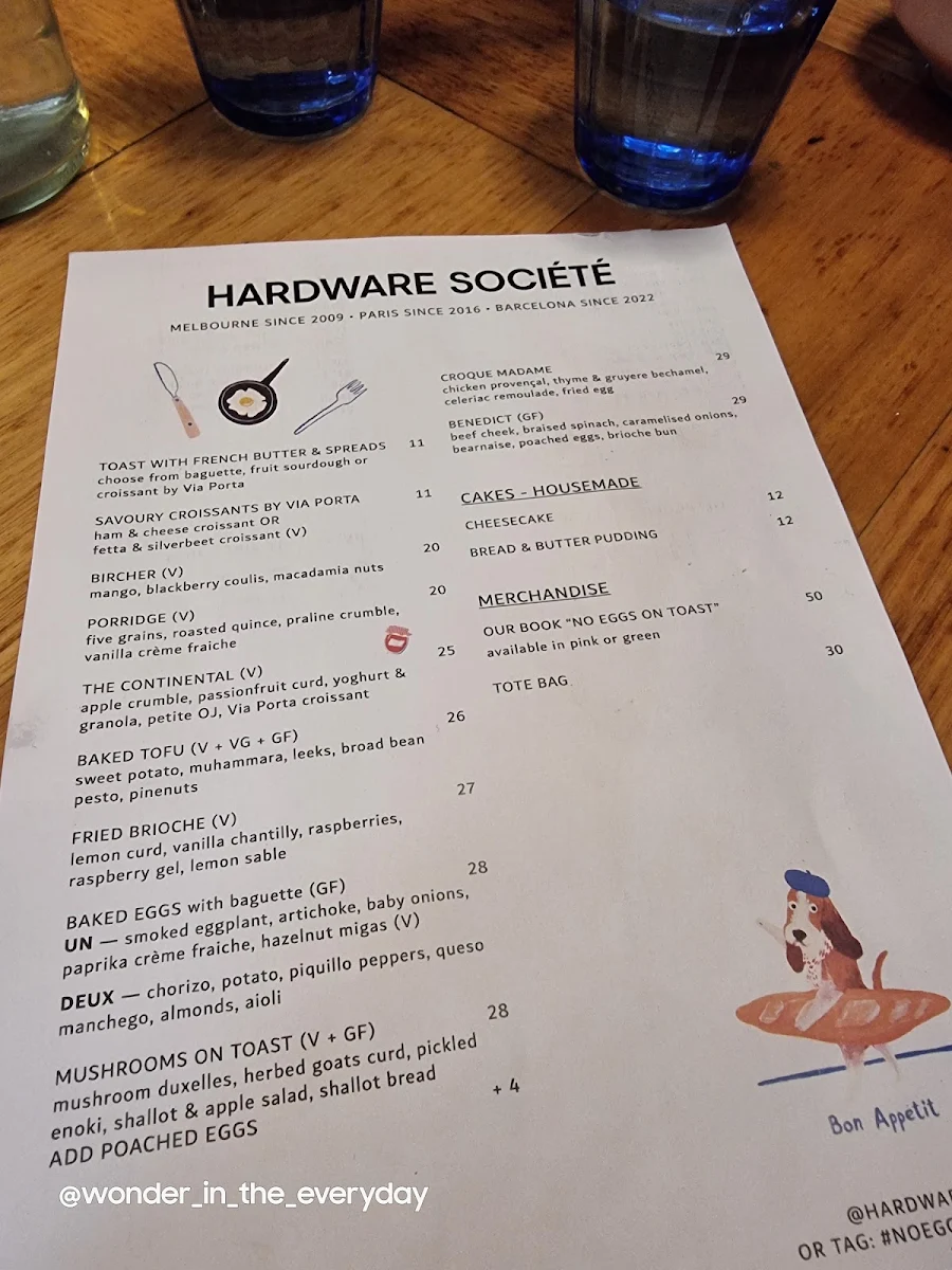 Menu, Hardware Société