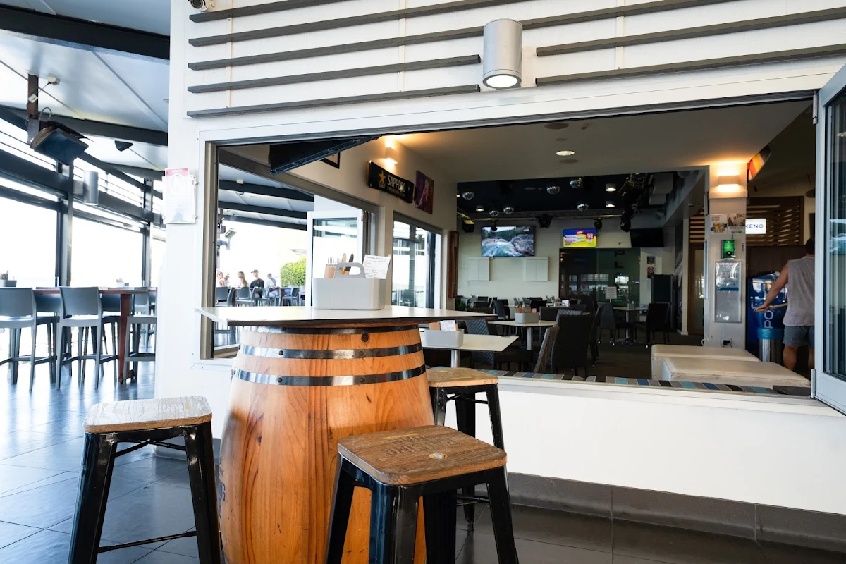 Vibe, Yamba Shores Tavern